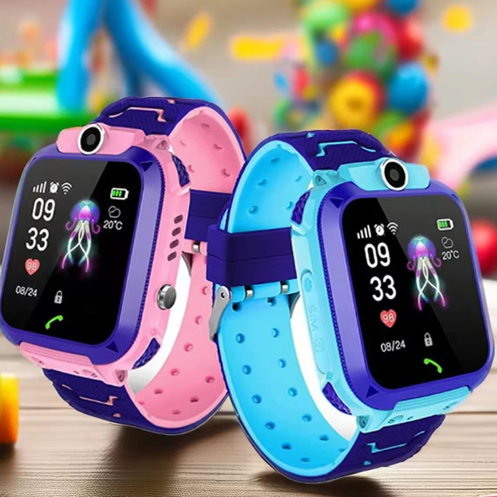 Q12 Kids Smart Watch With Sim Card Call IP67 Waterproof Sos Camera Smartwatch Phone GPS Tracker Watch for Children